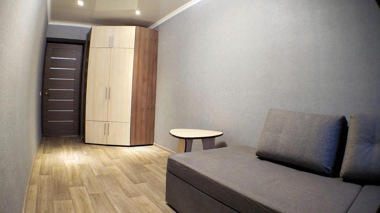 двухкомнатный люкс центр соборности 29 Kr Apartment *